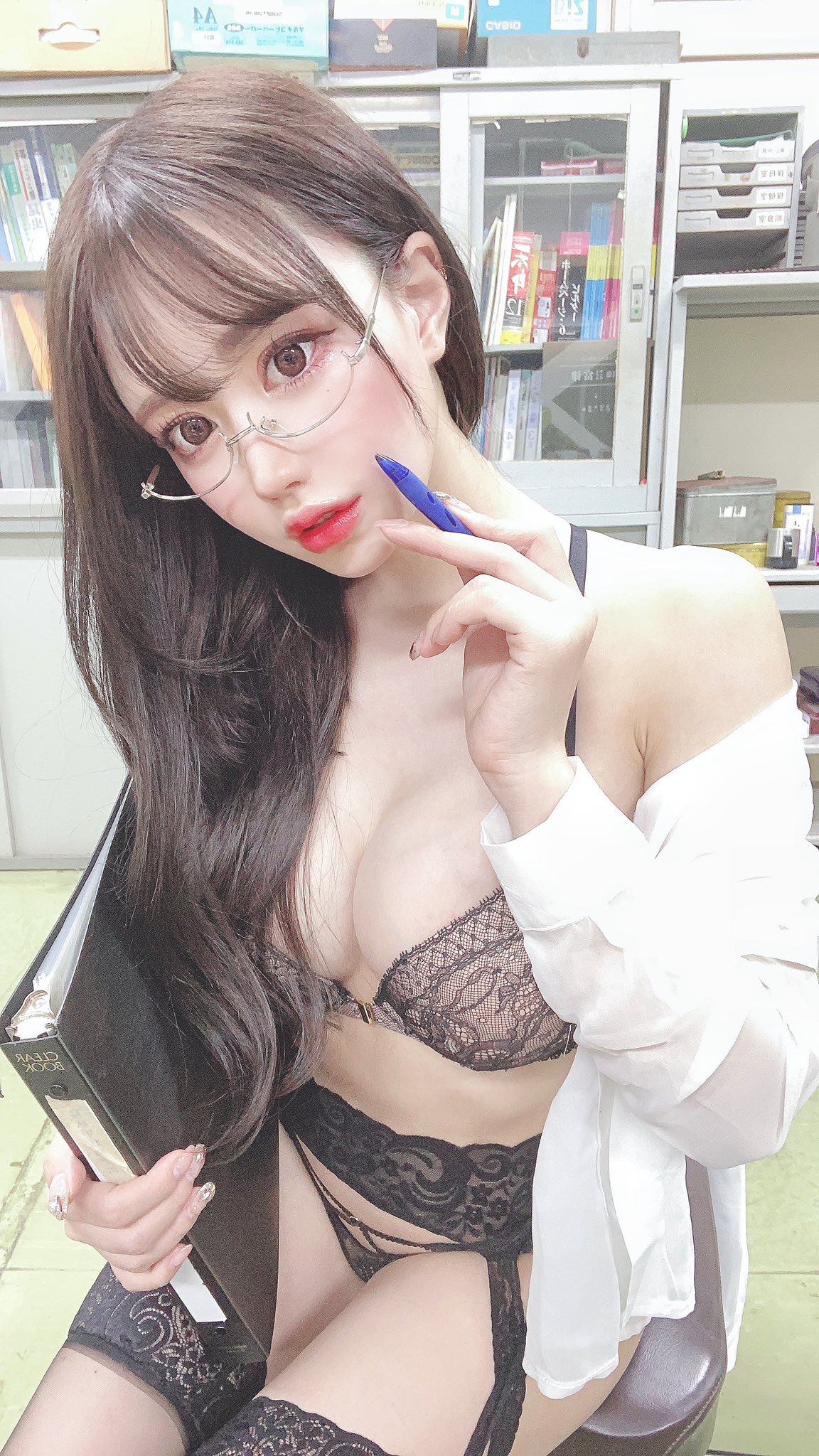 Chill Out with Japan’s Hottest Cosplayer: The Sizzling Sensation, Mai Shirata!-ACGArea